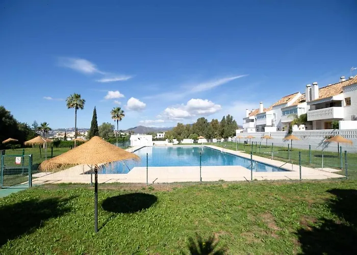 Apartment 132 - Charming With Sea Views, Fuengirola! *