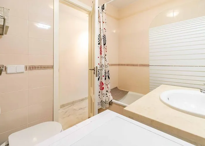 Apartment 132 - Charming With Sea Views, Fuengirola! *