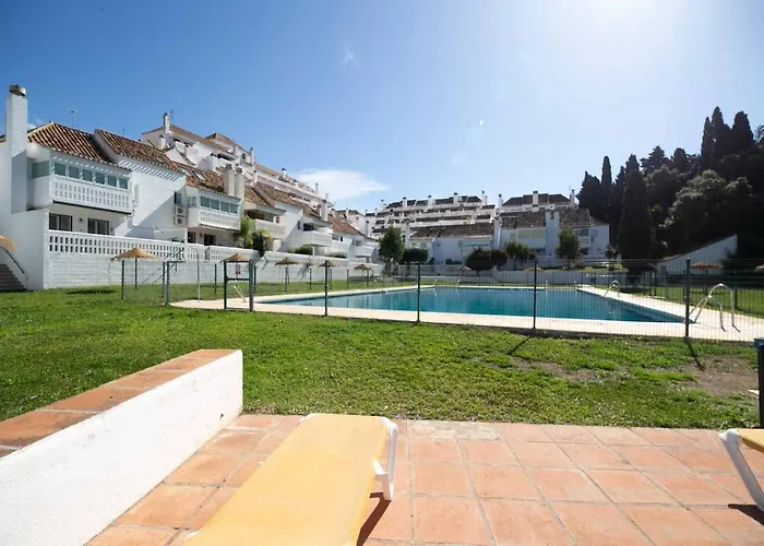 132 - Charming With Sea Views, Fuengirola! Apartment *